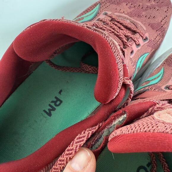 Saucony Guide 16 Athletic Shoes Women's 9.5 Soot Sprig Low Top Running Sneakers - Picture 10 of 11